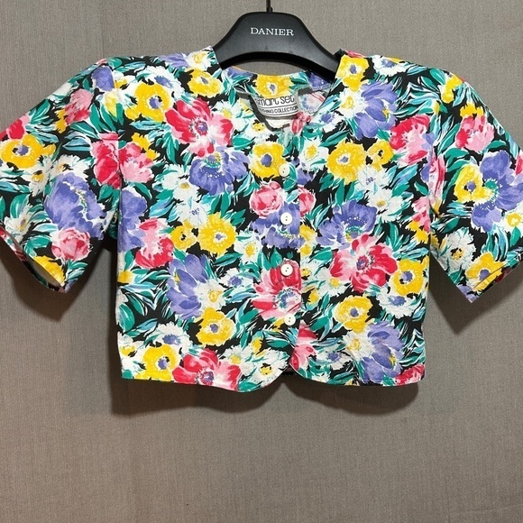 Smart Set Tops - Vintage smart set crop top size M